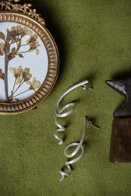 Twisty vine earrings V2