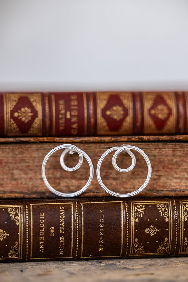 Loopy vine earrings