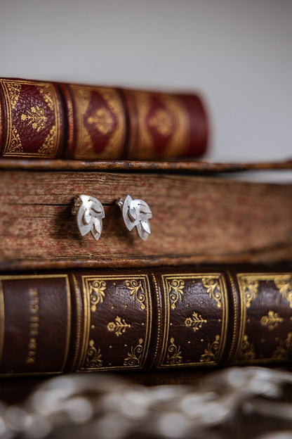 Romarin Cluster Post Earrings