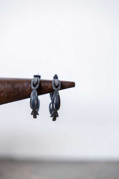 Romarin Medium Hoop Earrings