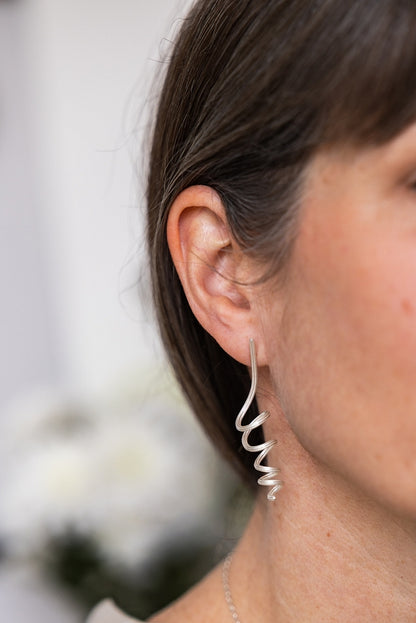 Twisty vine earrings V1