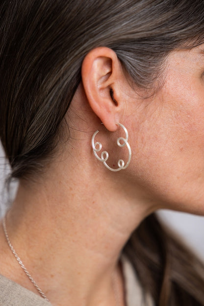 Multi-loop Vine Hoops