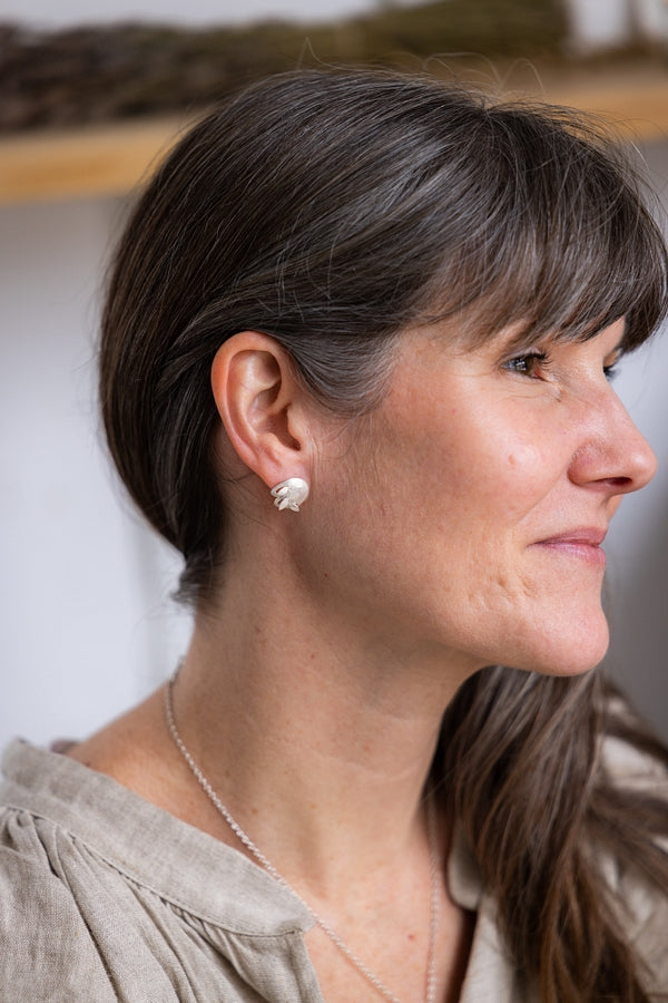 Romarin Domed Leaf Earrings