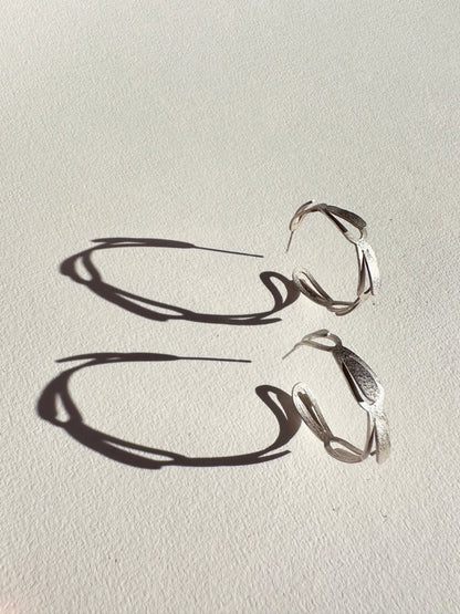 Romarin Medium Hoop Earrings