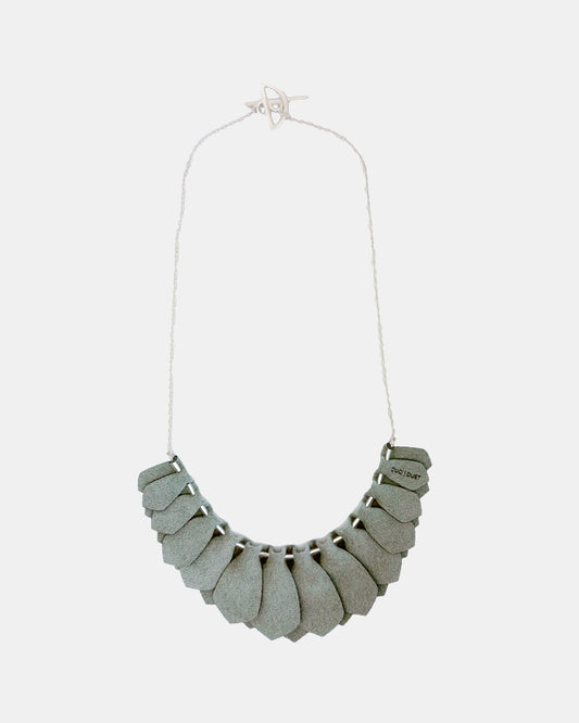 Pointed Petal Frontal Necklace